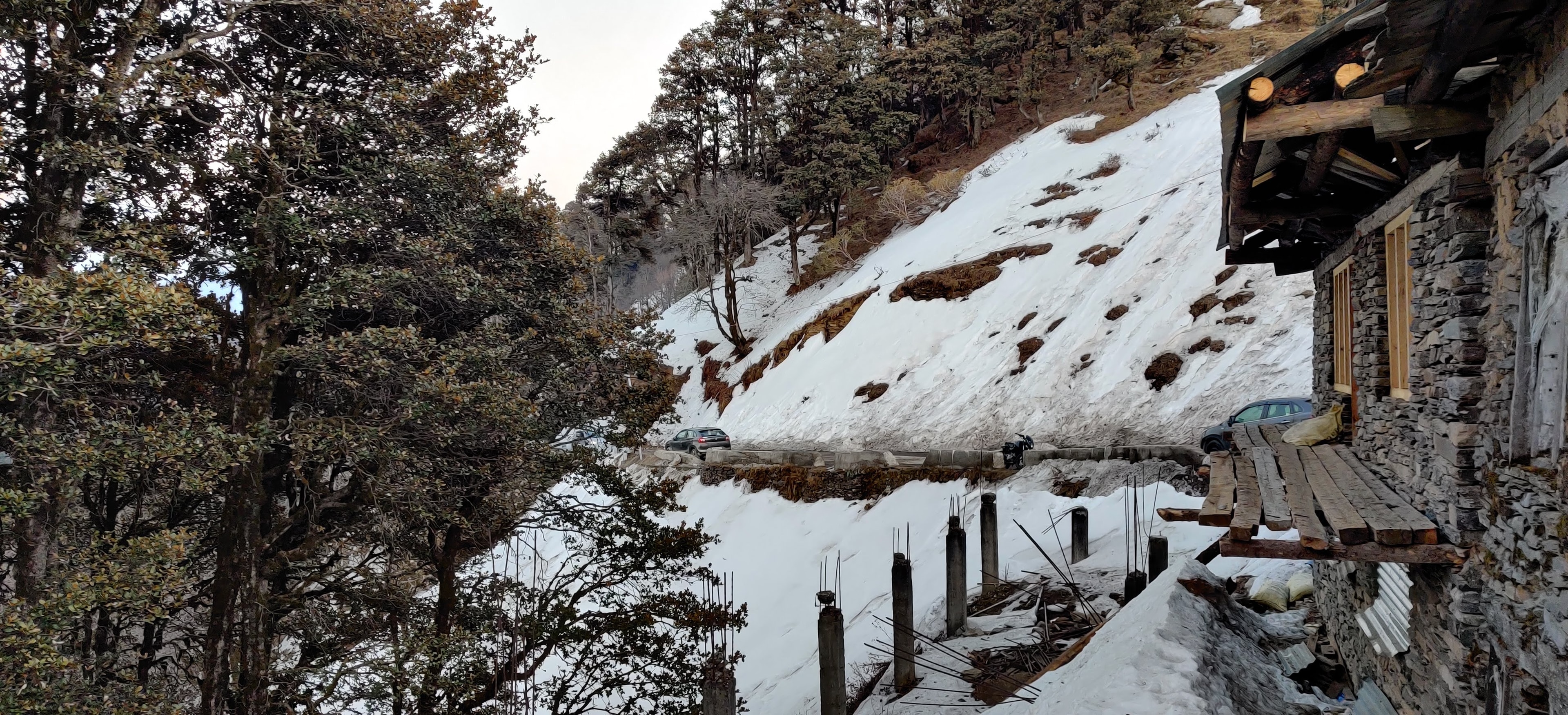Jibhi in January - winter season in Jibhi Valley